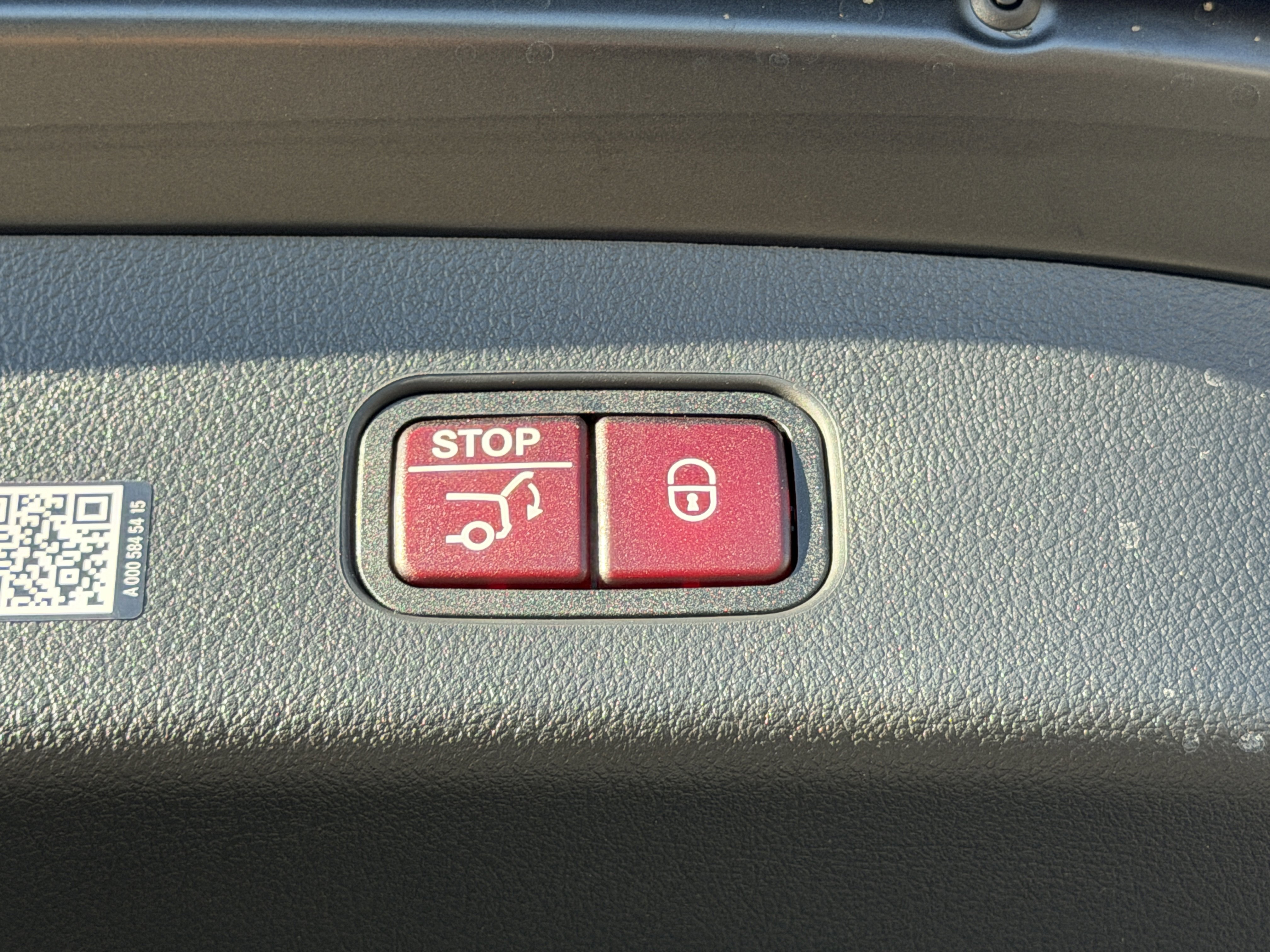 New 2026 Mercedes-Benz GLC 300 image 12