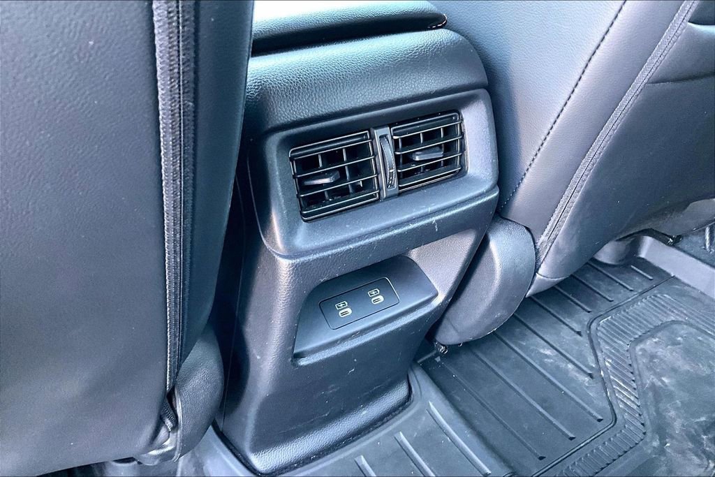 Used 2023 Honda CR-V Sport Touring image 33