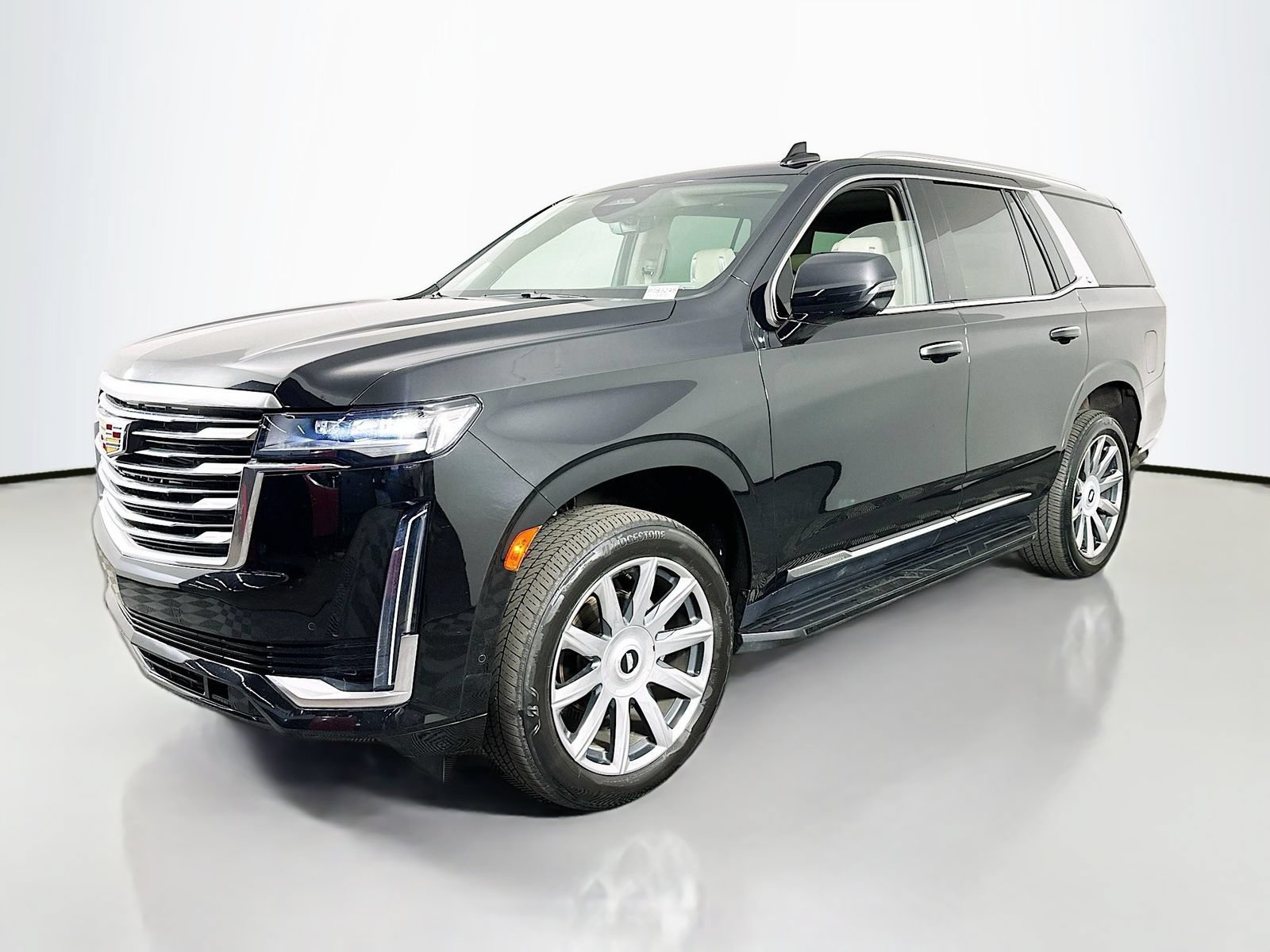 Used 2024 Cadillac Escalade Premium Luxury Platinum AWD/4WD image 3