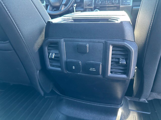 Used 2018 Ford F150 XLT w/ Equipment Group 302A Luxury AWD/4WD image 31