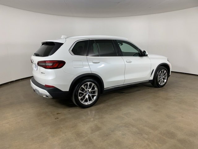 Used 2023 BMW X5 xDrive40i w/ Premium Package image 8