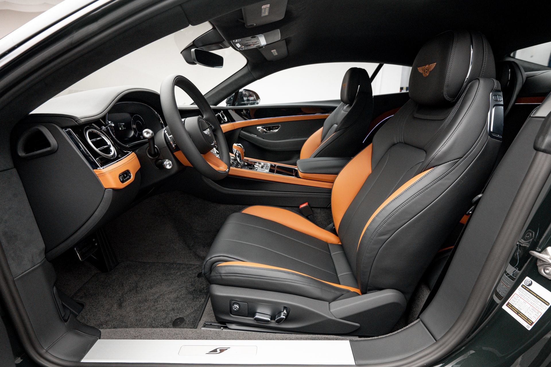 New 2026 Bentley Continental GT AWD/4WD image 12