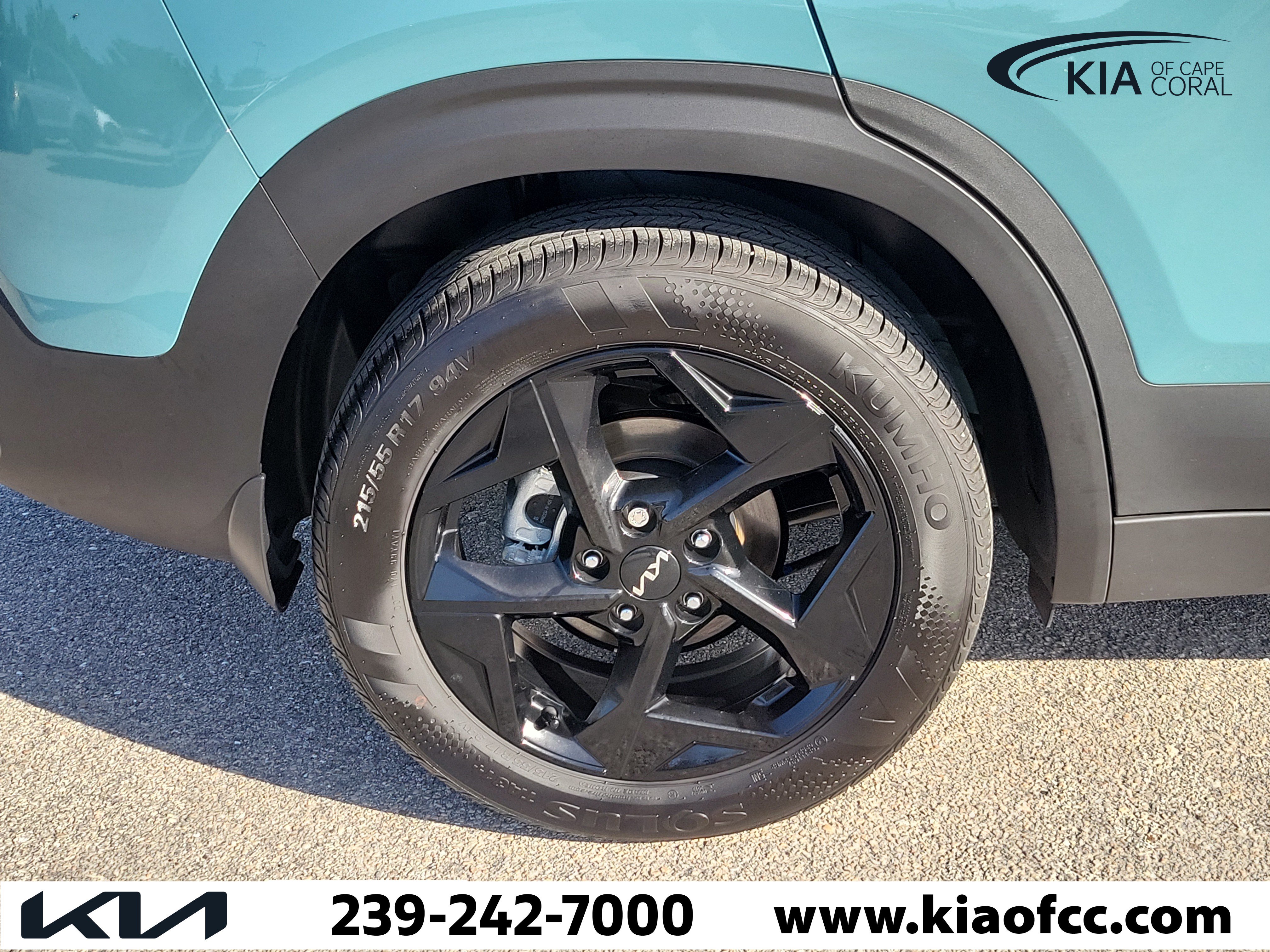 Certified 2026 Kia Seltos EX w/ EX Sunroof Package FWD image 9