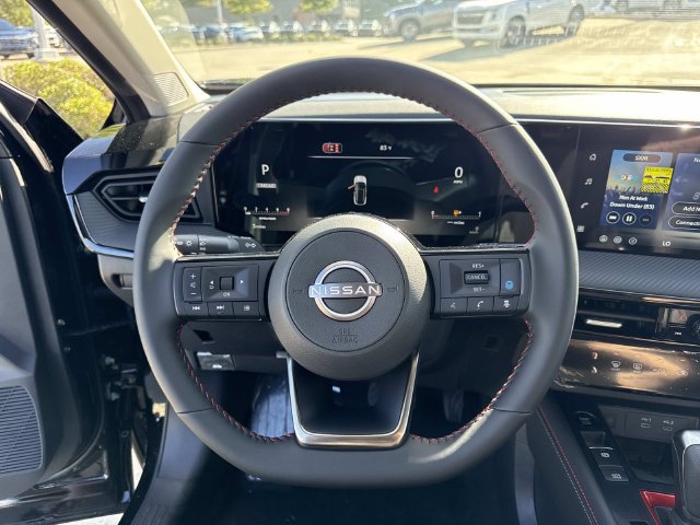 New 2027 Nissan Kicks SR FWD image 24