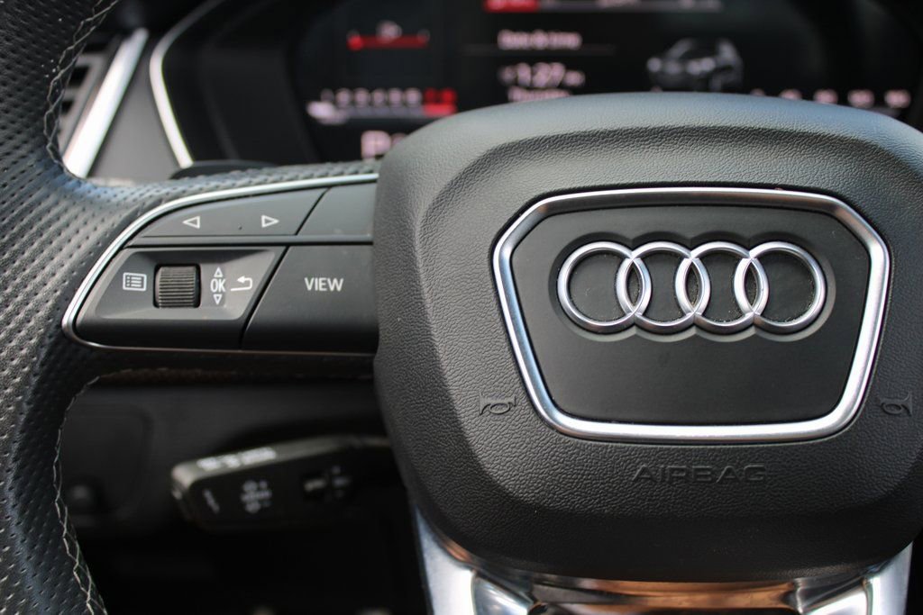 Used 2022 Audi SQ5 Premium Plus w/ Premium Plus Package image 15