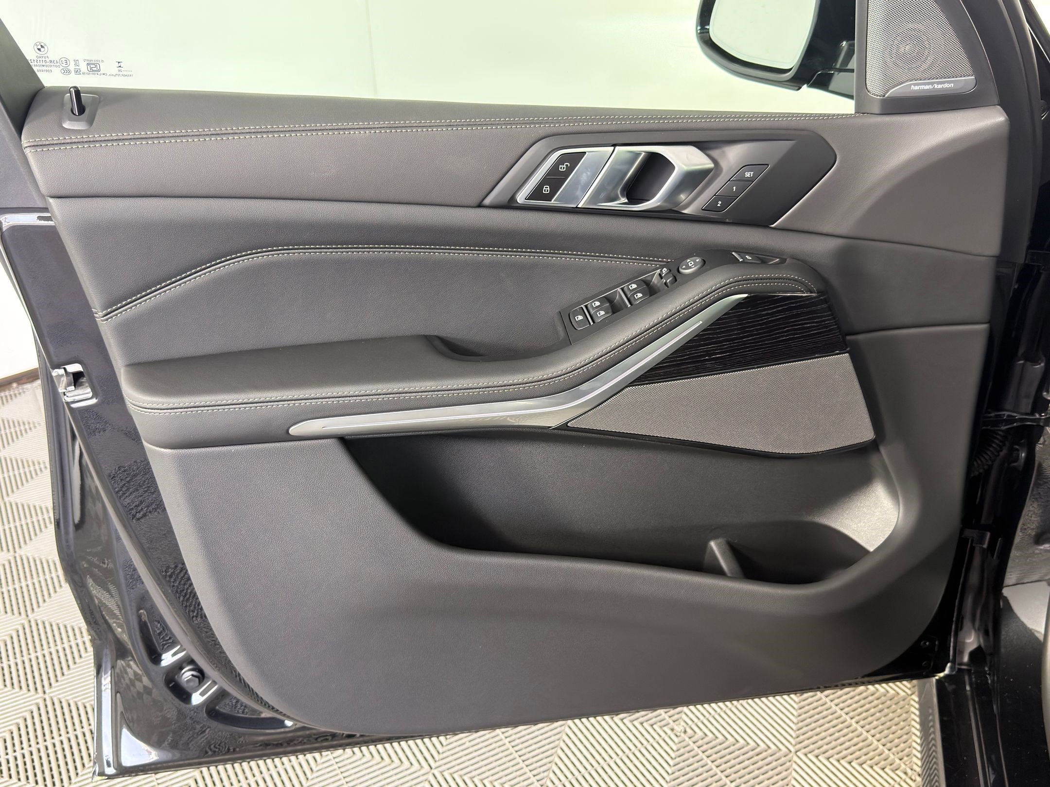 New 2026 BMW X5 sDrive40i w/ M Sport Package image 12