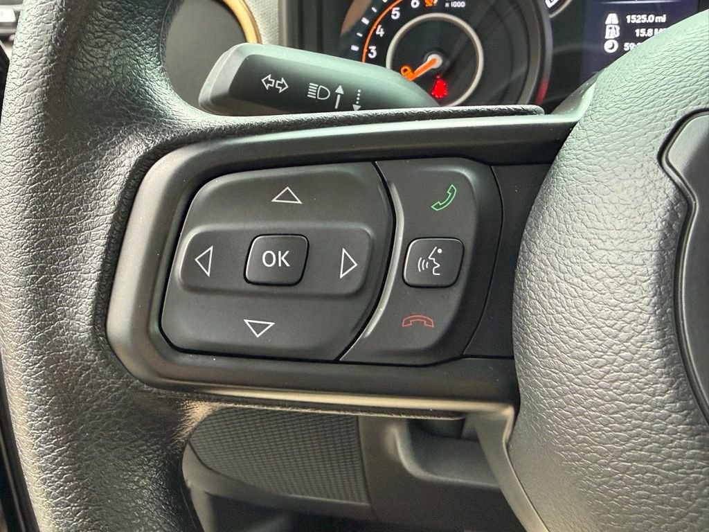 Certified 2025 Jeep Gladiator Sport image 18