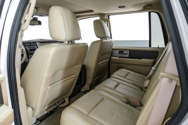 Used 2013 Ford Expedition XLT RWD image 36