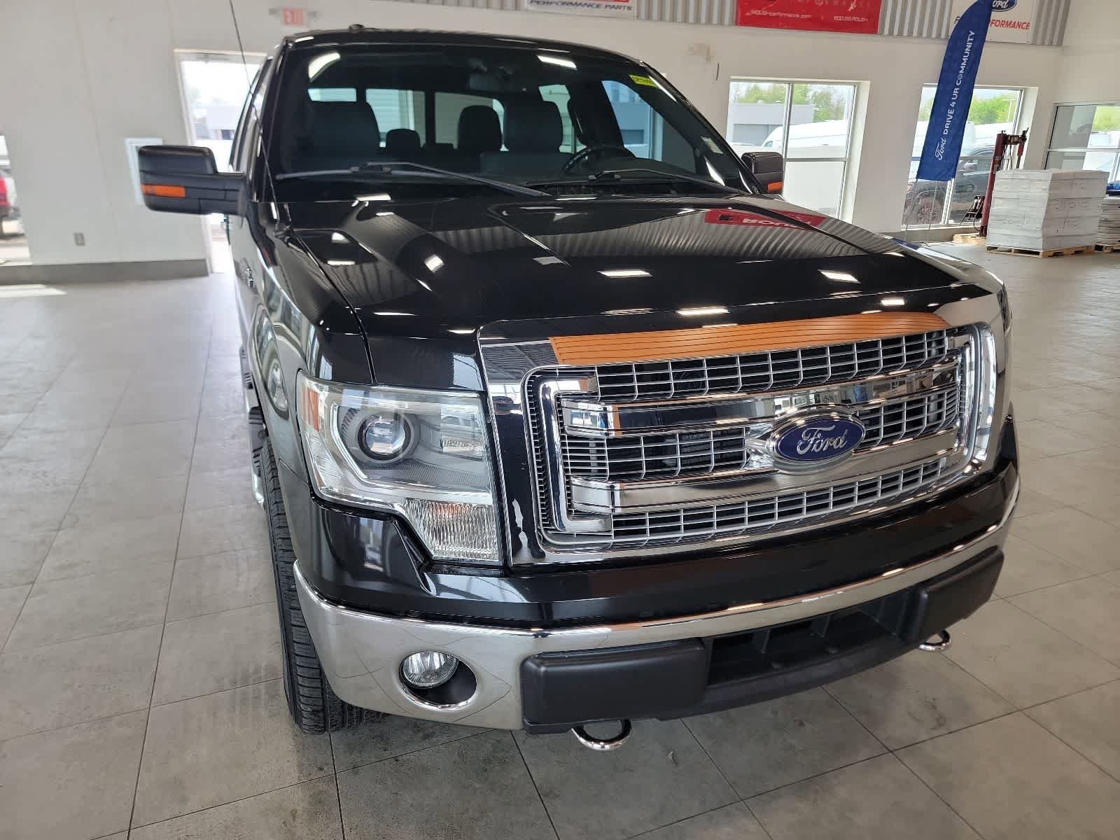 Used 2014 Ford F150 XLT w/ Equipment Group 302A Luxury AWD/4WD image 4
