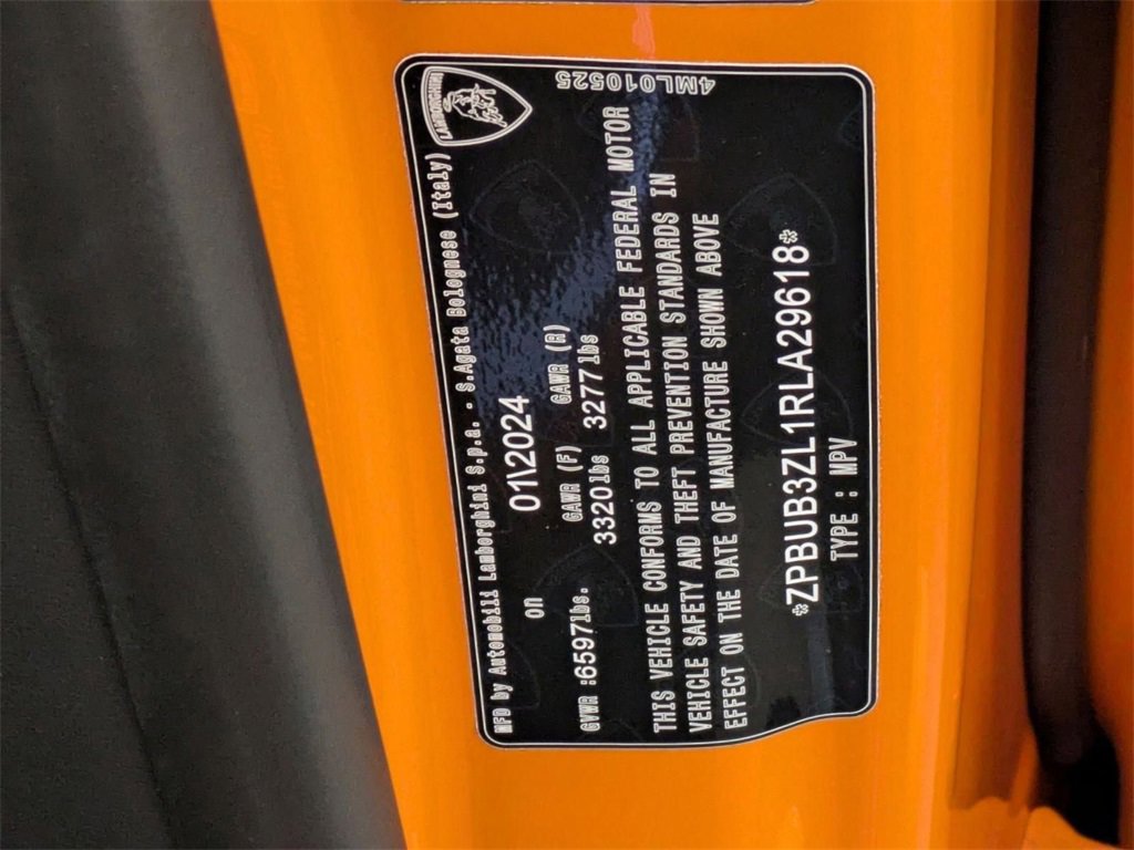 Used 2024 Lamborghini Urus S image 42