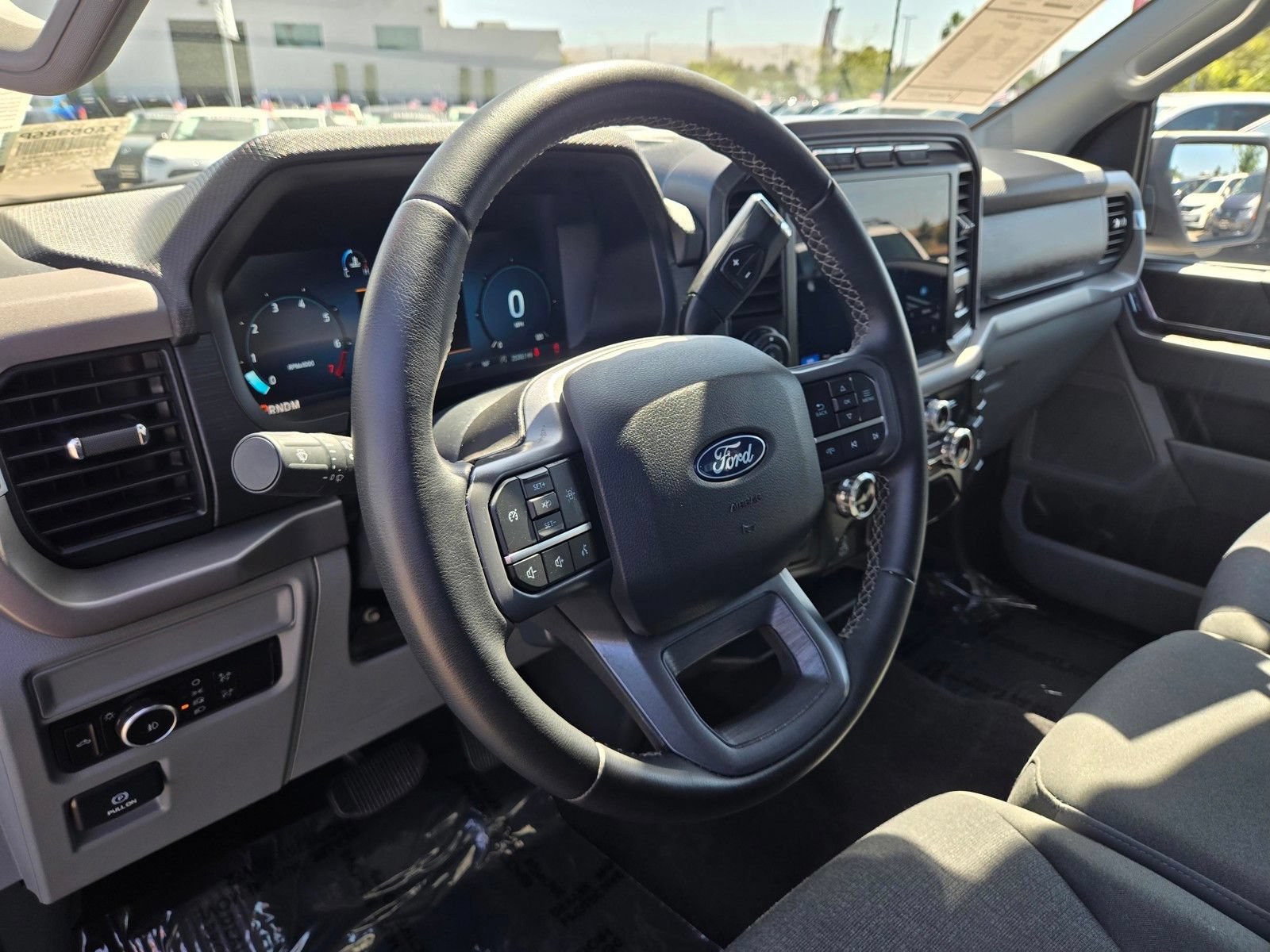 Used 2024 Ford F150 XLT RWD image 12
