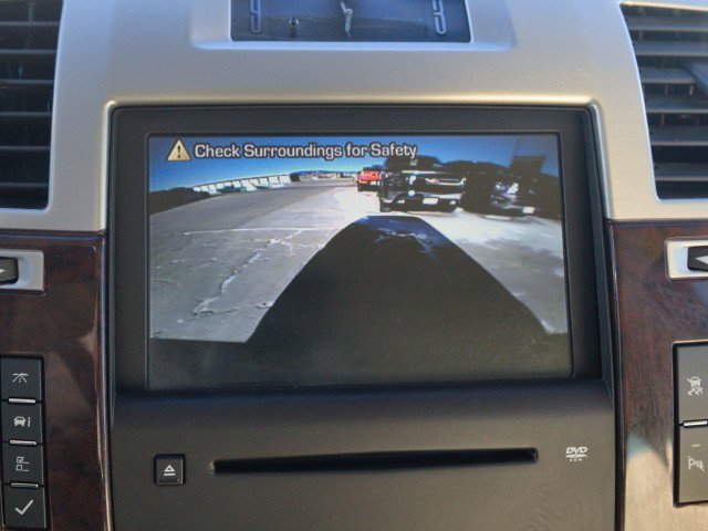 Used 2009 Cadillac Escalade ESV AWD w/ Livery Package image 22