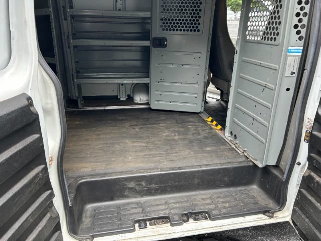Used 2018 Chevrolet Express 2500 w/ Communications Package RWD image 25