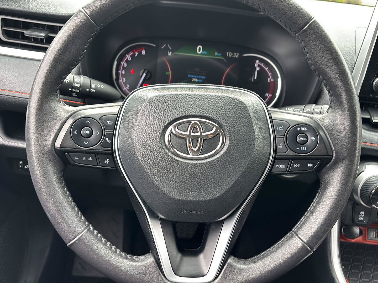 Used 2024 Toyota RAV4 Adventure AWD/4WD image 26