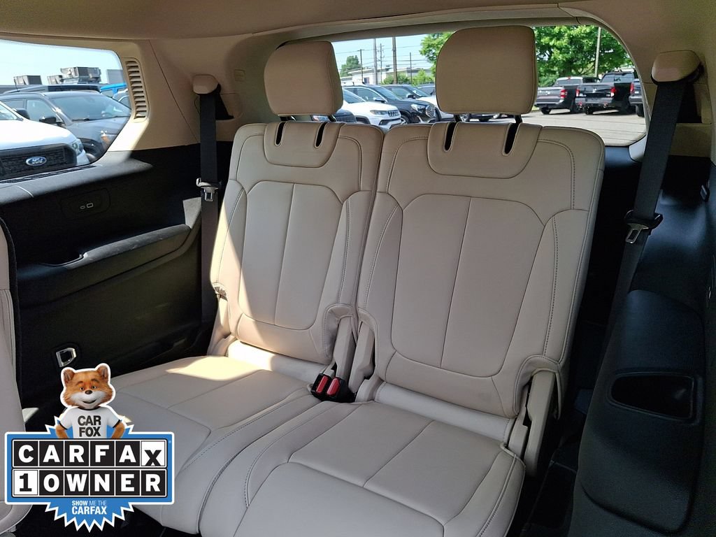 Used 2022 Jeep Grand Cherokee L Limited AWD/4WD image 10