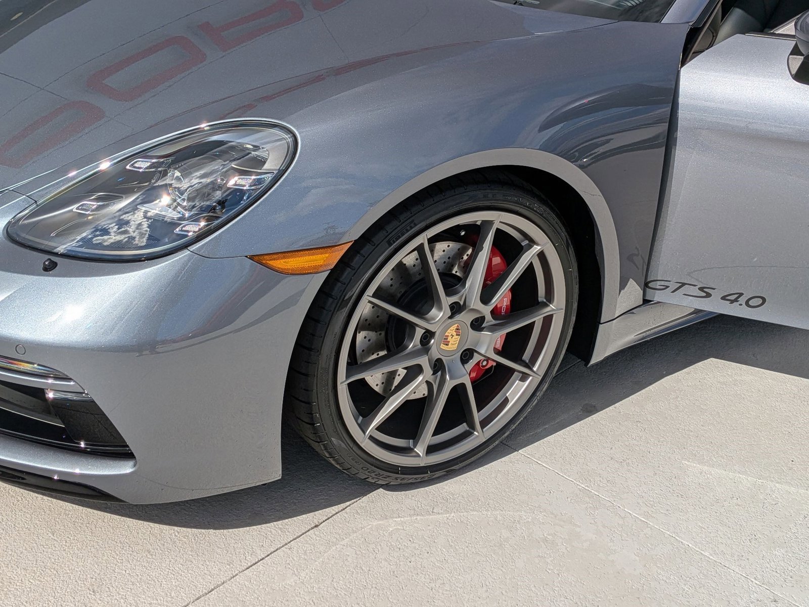 Certified 2025 Porsche 718 Cayman GT4 image 11