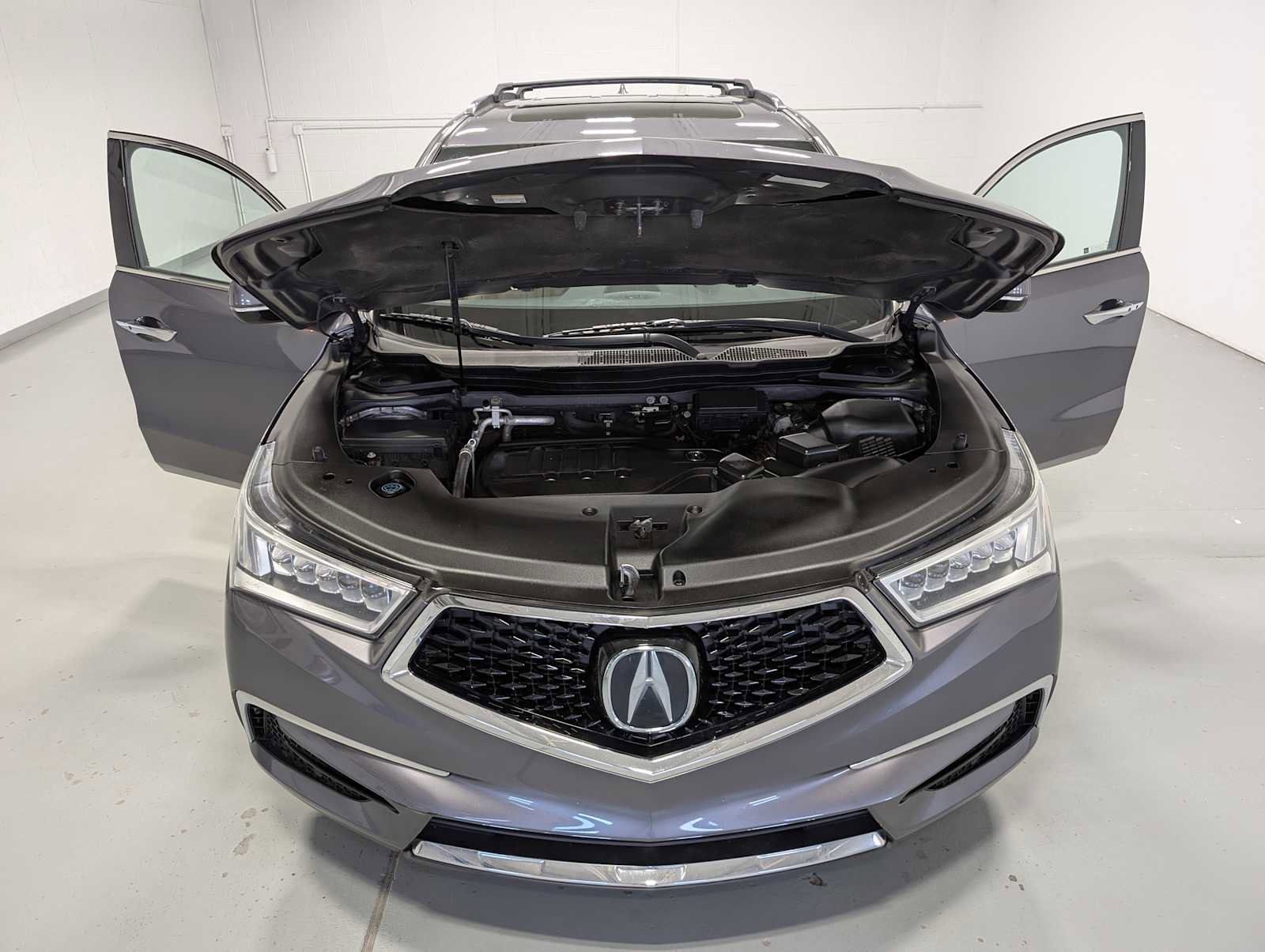 Used 2020 Acura MDX SH-AWD w/ Technology Package image 13