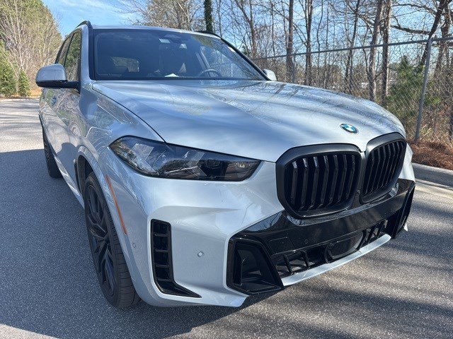 Certified 2024 BMW X5 xDrive40i w/ M Sport Package image 11