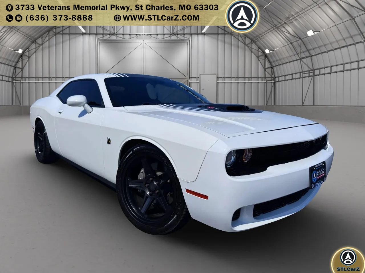 Used 2016 Dodge Challenger R/T Scat Pack RWD image 1