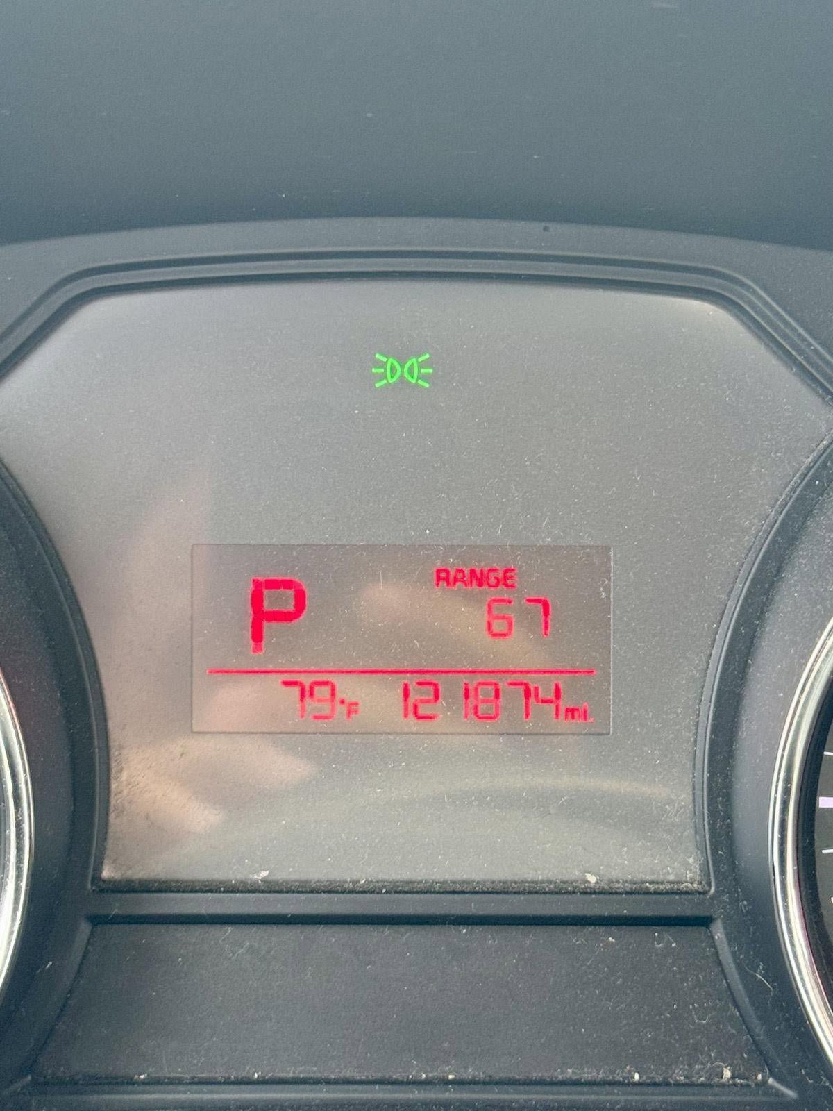 Used 2017 Kia Sedona L FWD image 20