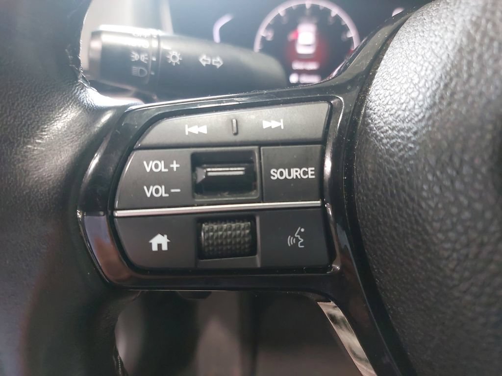 Used 2025 Honda Civic Sport image 16