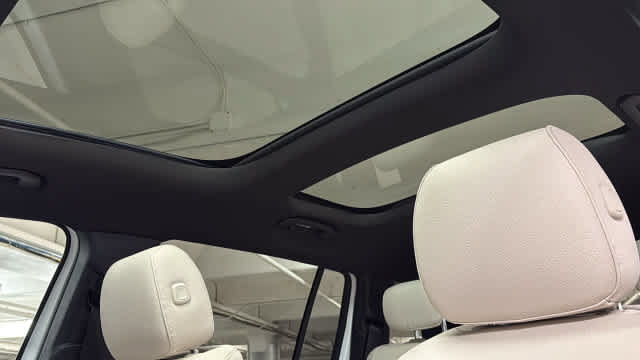 New 2026 Mercedes-Benz GLB 250 4MATIC image 28
