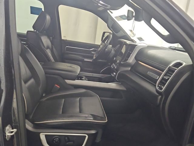 Used 2020 RAM 1500 Laramie w/ Sport Appearance Package AWD/4WD image 4
