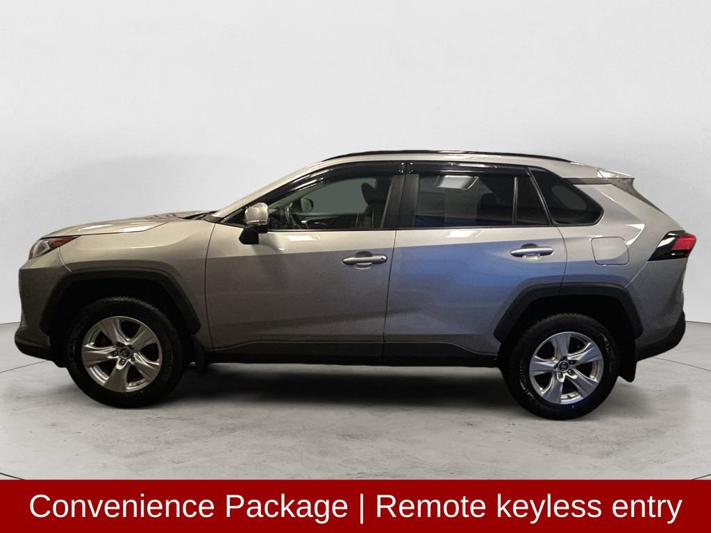 Used 2019 Toyota RAV4 XLE w/ Convenience Package AWD/4WD image 2