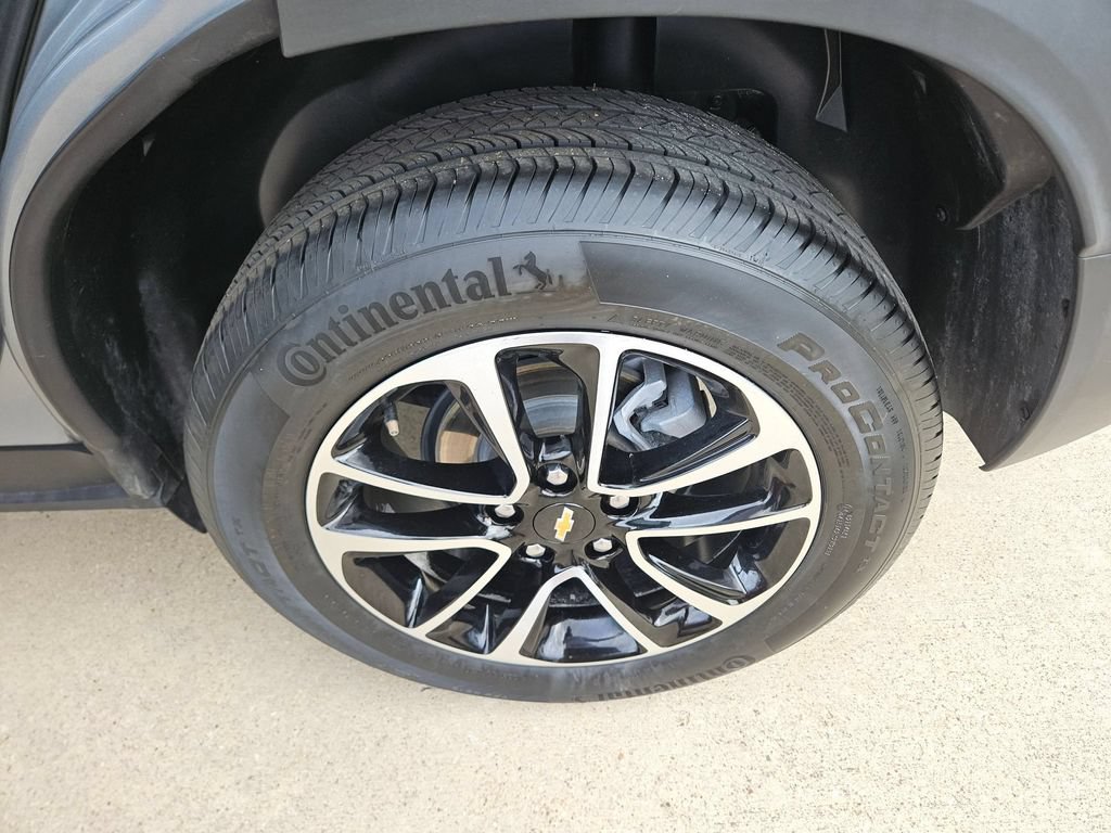 Used 2025 Chevrolet TrailBlazer LT AWD/4WD image 23