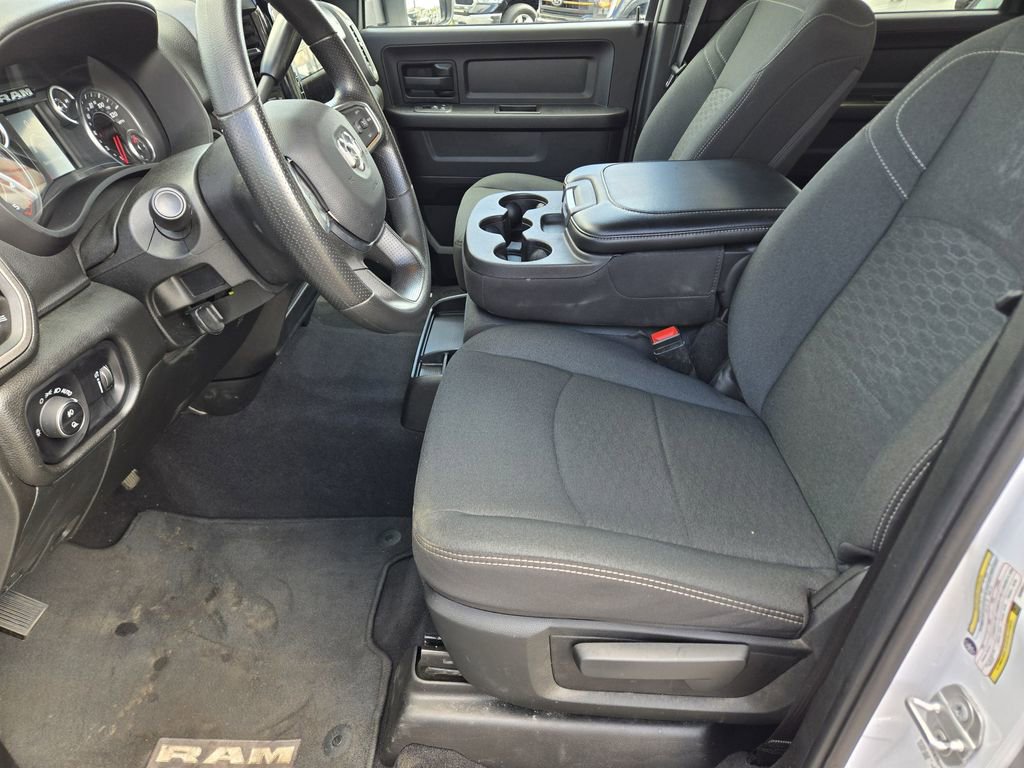 Used 2025 RAM 3500 Tradesman AWD/4WD image 16