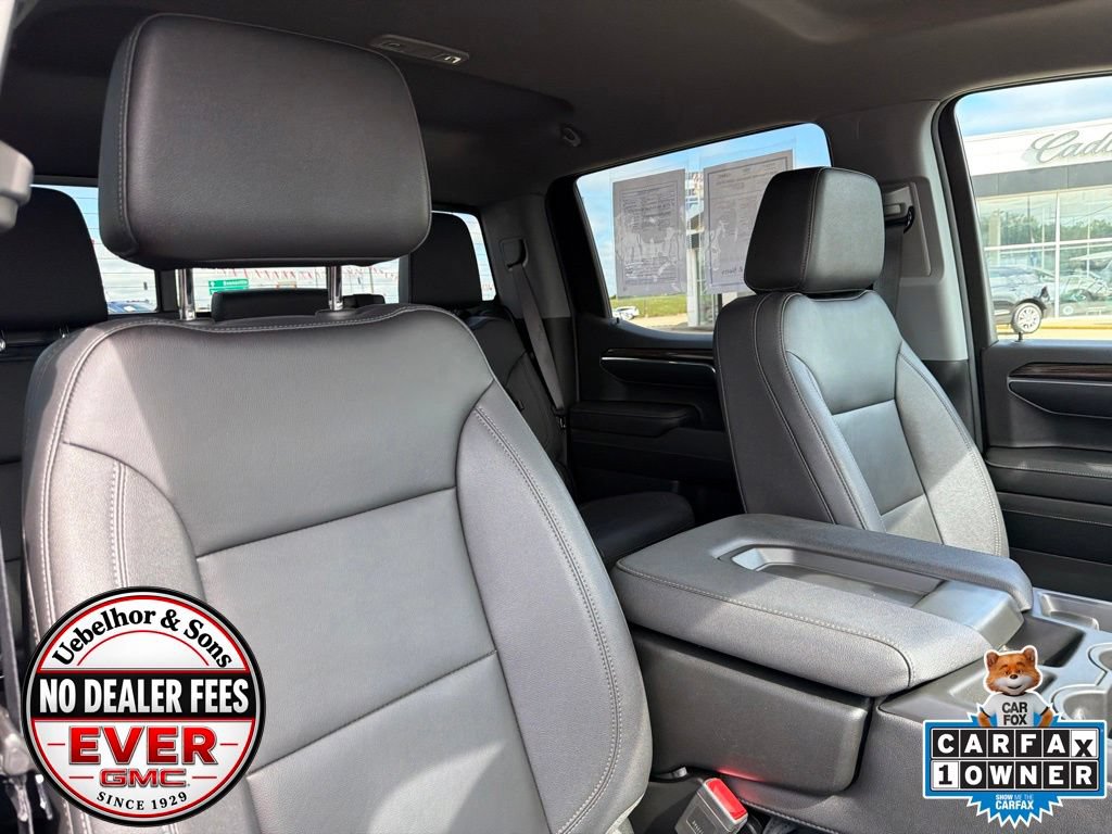 Used 2024 Chevrolet Silverado 1500 LT w/ Leather Package AWD/4WD image 4