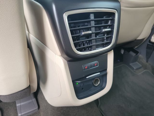 Certified 2019 Lincoln Nautilus Reserve w/ Ultimate Package FWD image 18
