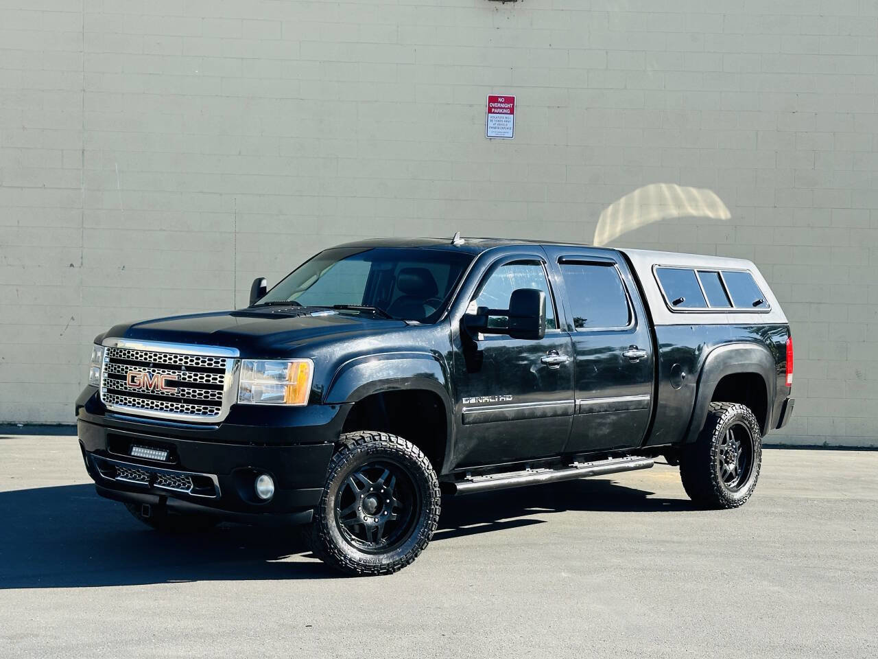 Used 2012 GMC Sierra 2500 Denali AWD/4WD image 4