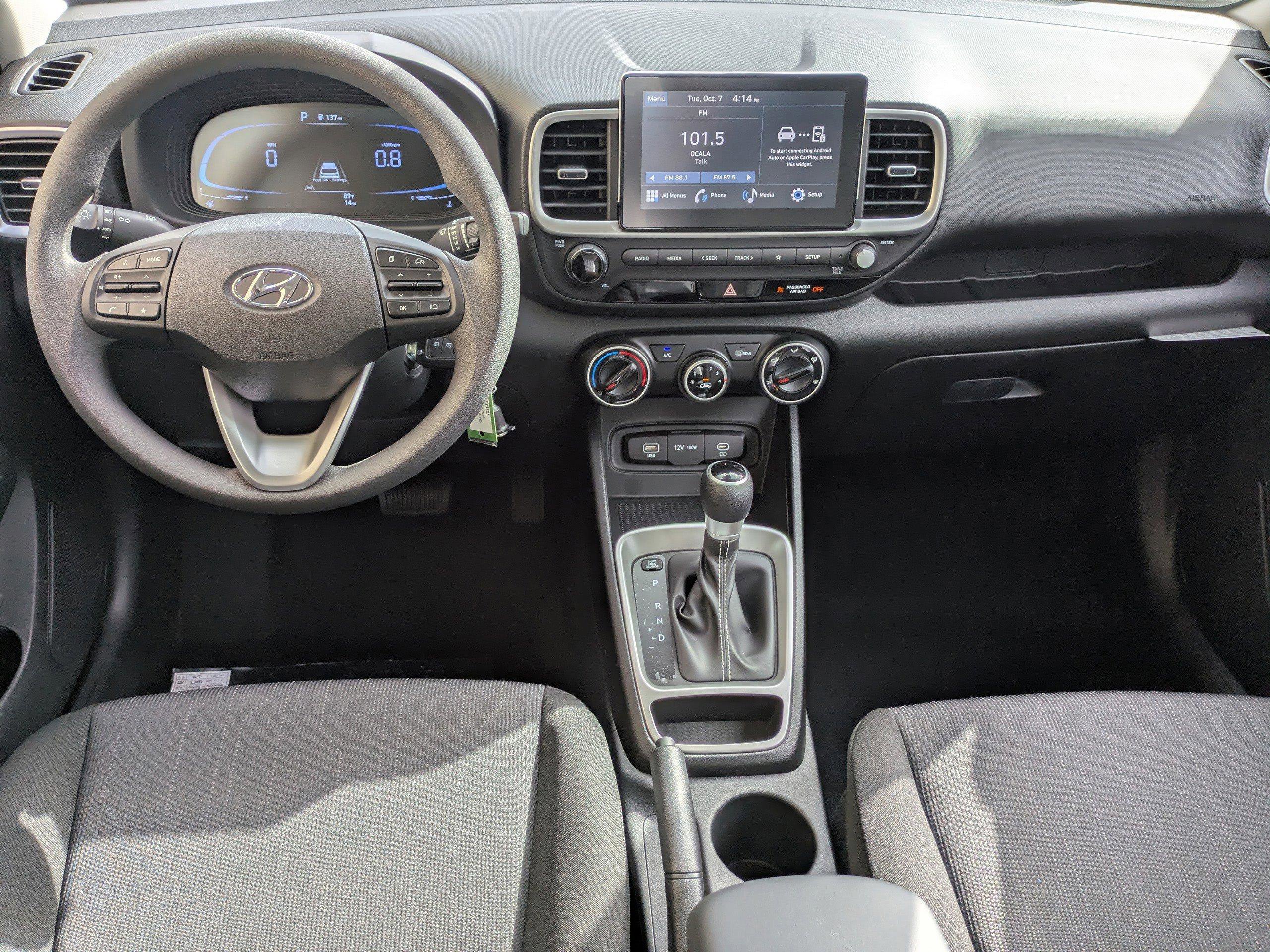 New 2026 Hyundai Venue SE image 17