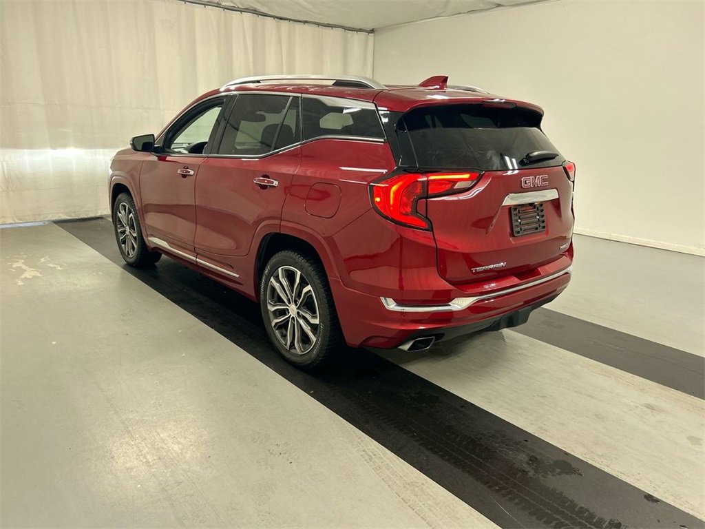 Used 2018 GMC Terrain Denali w/ Advanced Safety Package image 7
