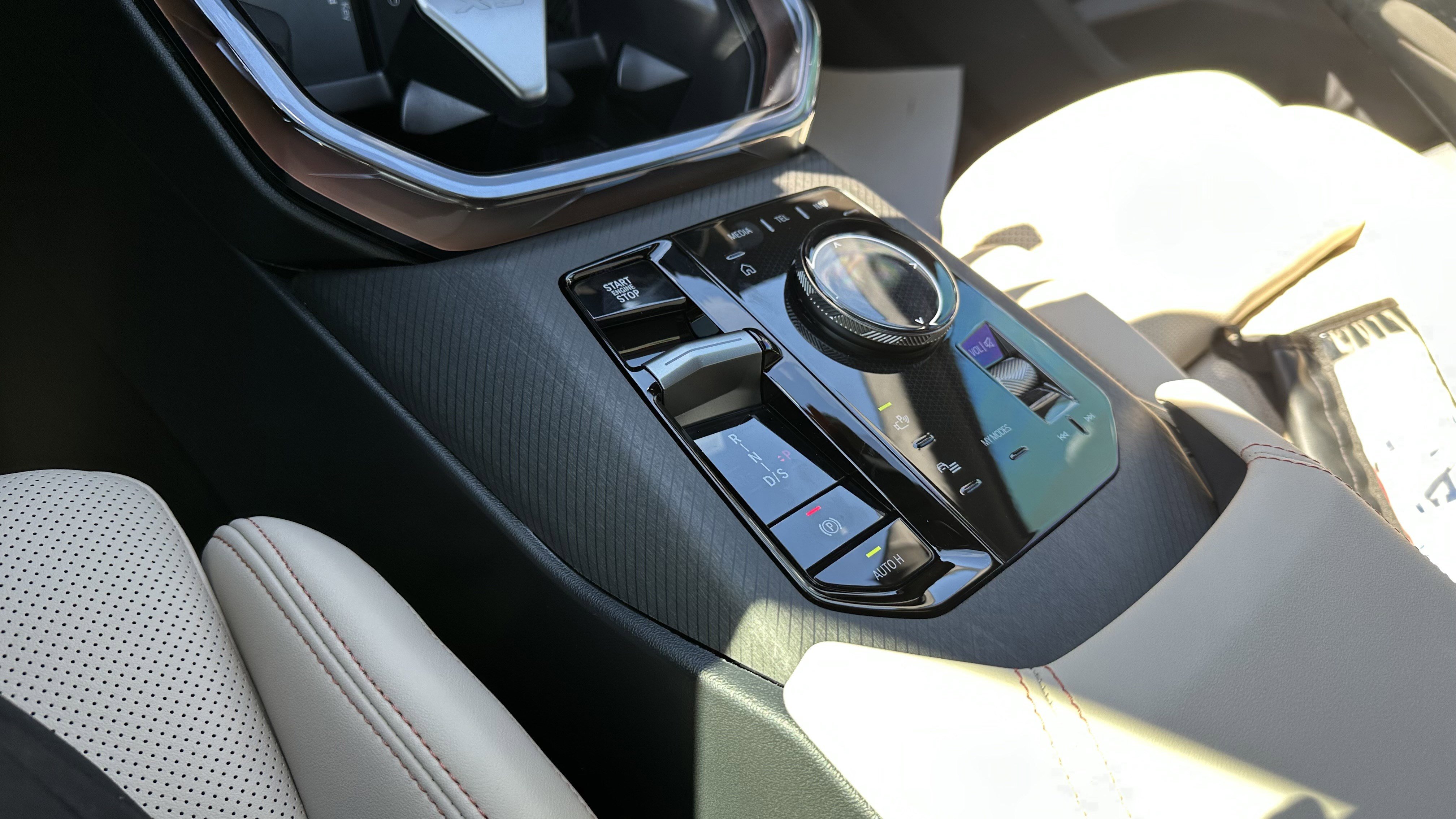 Used 2026 BMW X3 xDrive30 w/ Convenience Package image 23