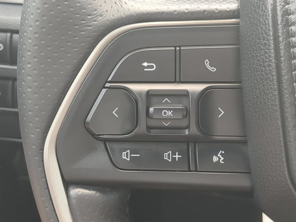 Certified 2026 Toyota 4Runner SR5 AWD/4WD image 20