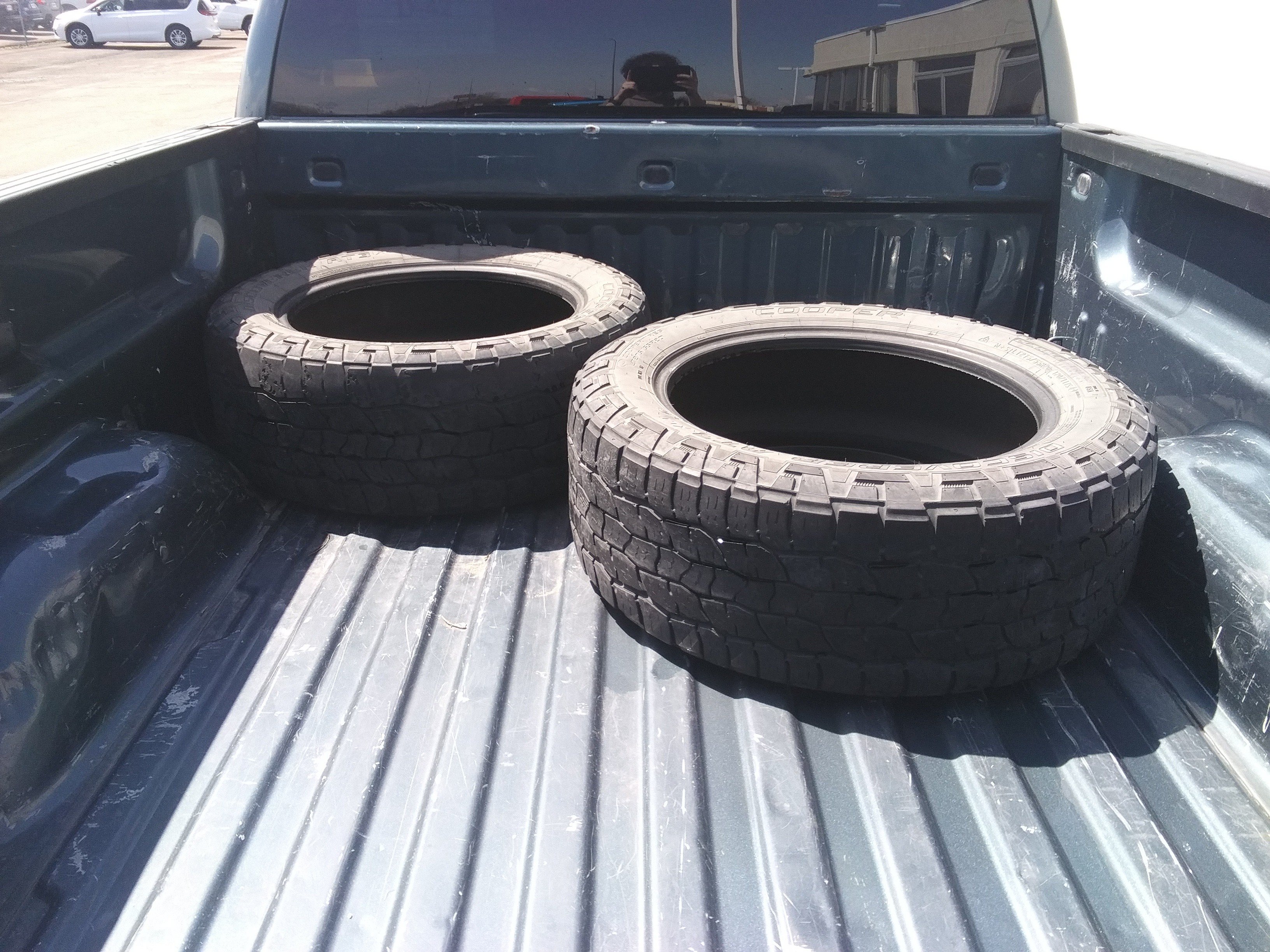 Used 2007 GMC Sierra 1500 SLT w/ SLE/SLT Trailering Package AWD/4WD image 8