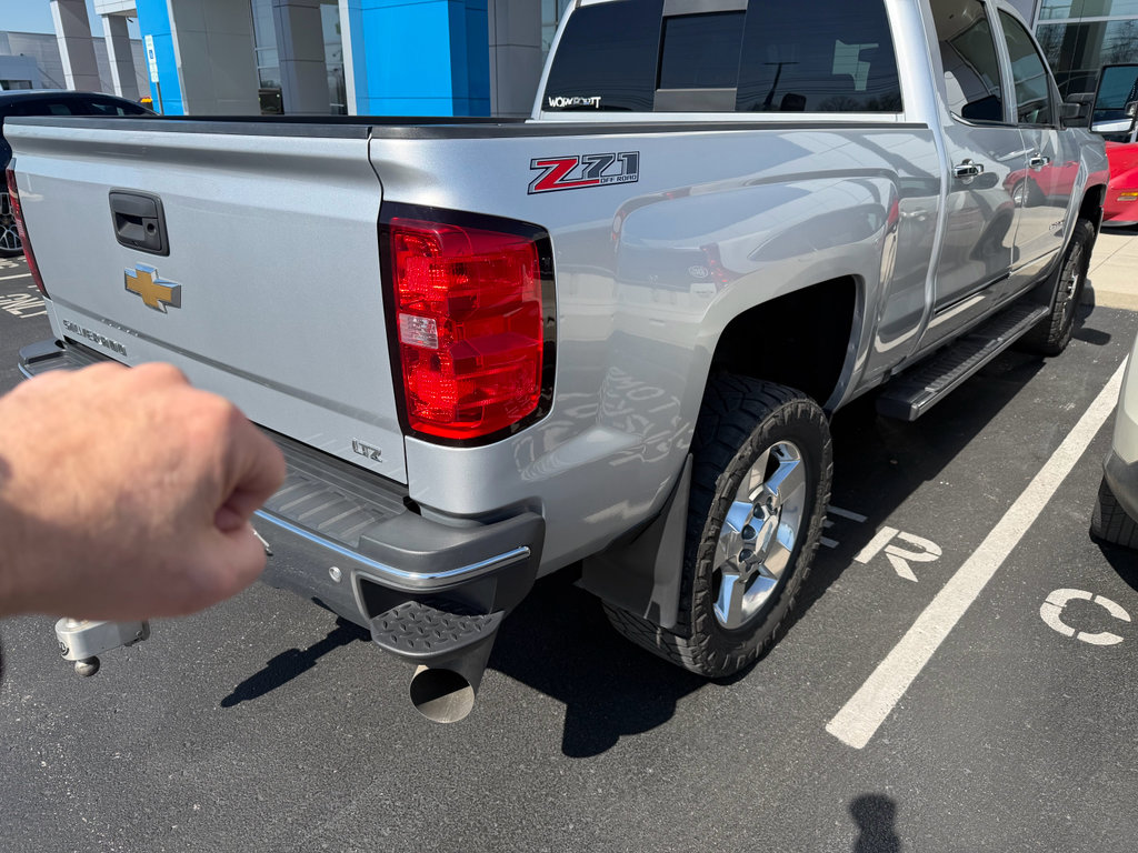 Used 2016 Chevrolet Silverado 2500 LTZ w/ Duramax Plus Package image 9