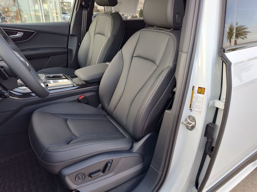 New 2026 Audi Q7 3.0T Premium Plus AWD/4WD image 6