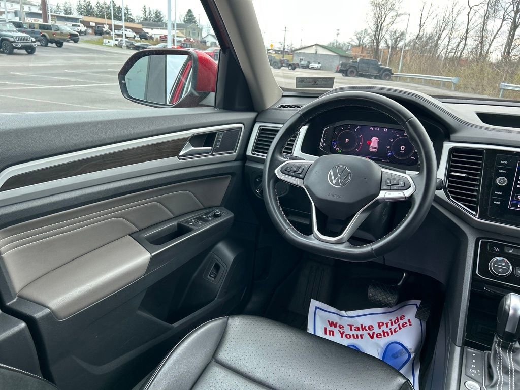 Used 2022 Volkswagen Atlas SE AWD/4WD image 9