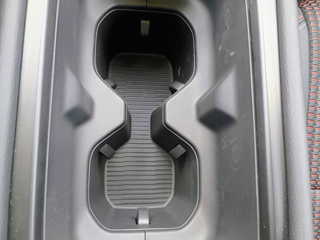 New 2026 Nissan Kicks SR image 19