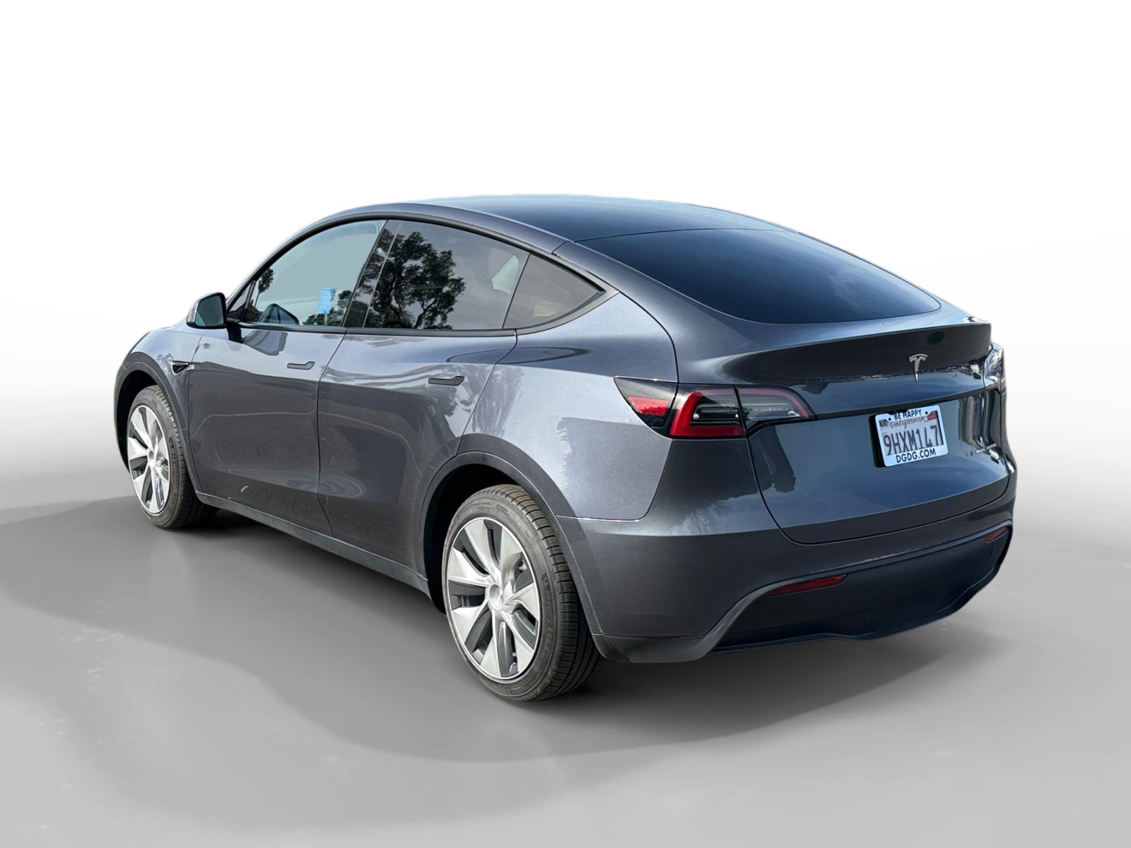 Used 2023 Tesla Model Y Long Range image 3