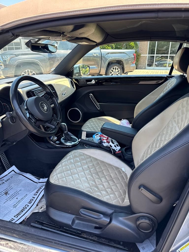 Used 2019 Volkswagen Beetle 2.0T Final Edition SEL FWD image 6