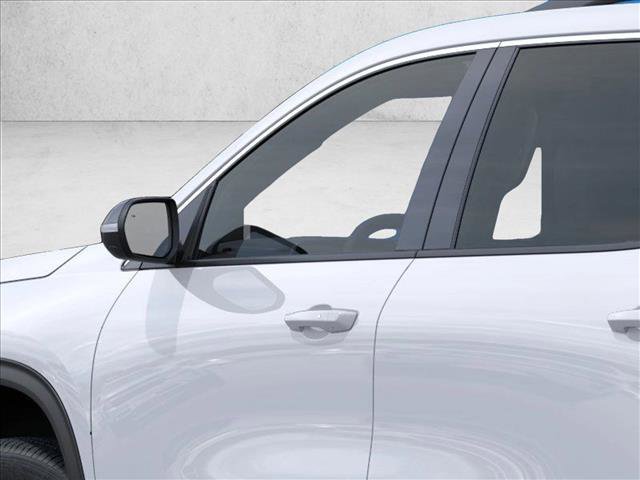 New 2025 Chevrolet Traverse LT image 12