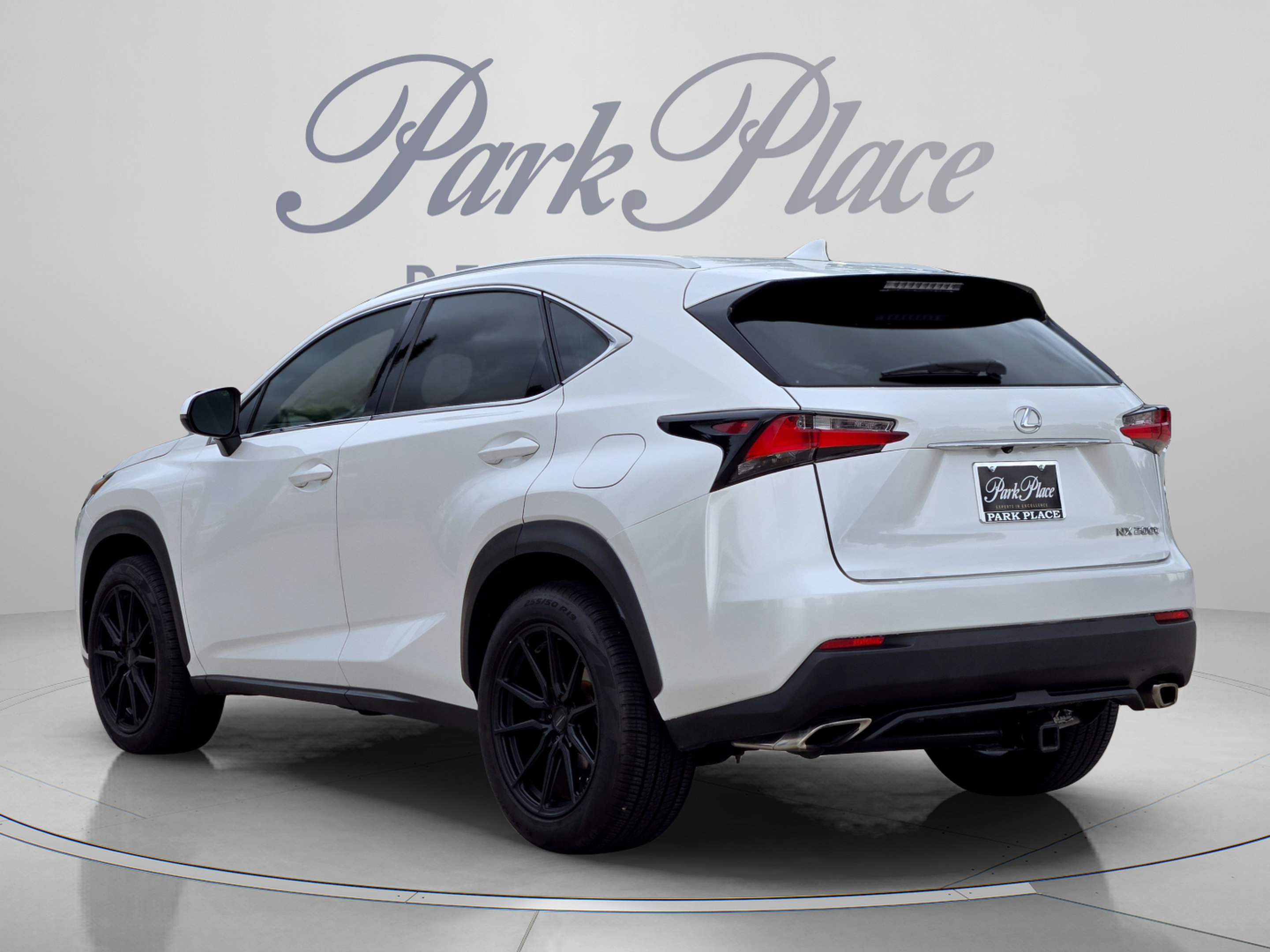 Used 2016 Lexus NX 200t FWD image 3