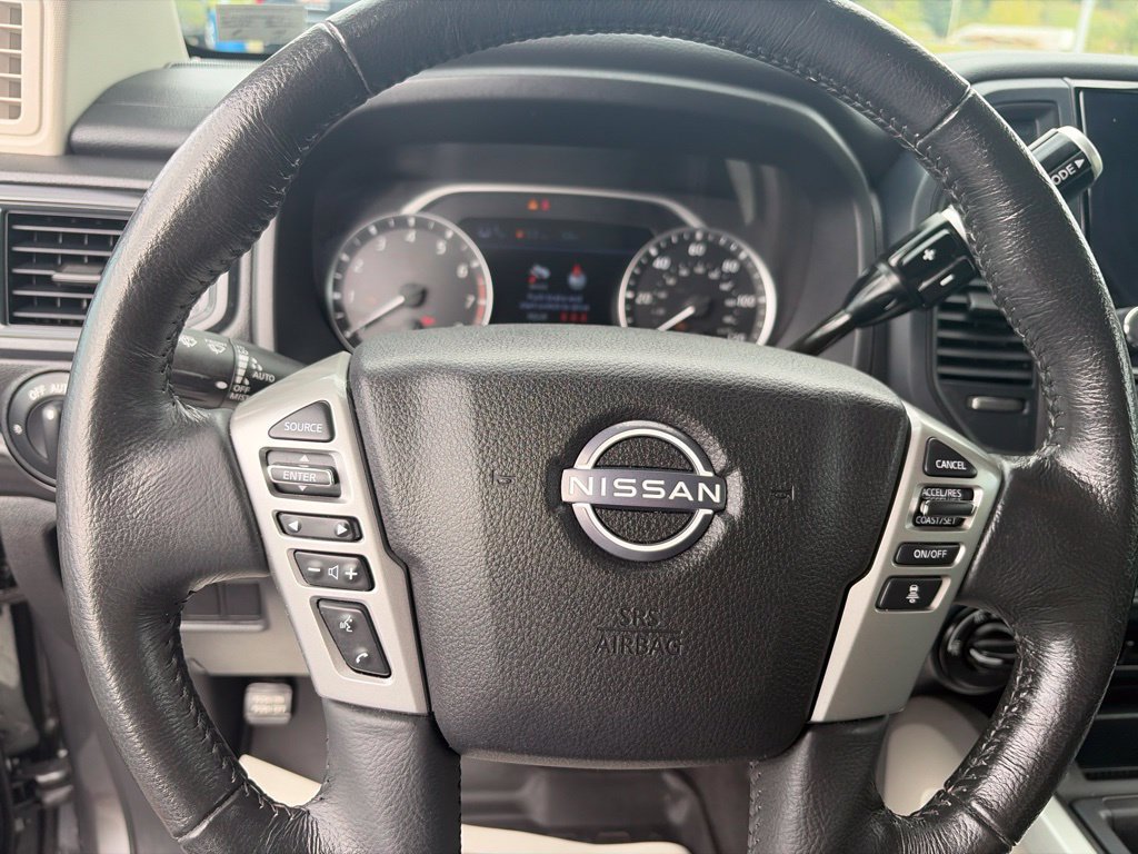 Used 2024 Nissan Titan SV w/ SV Convenience Package AWD/4WD image 20
