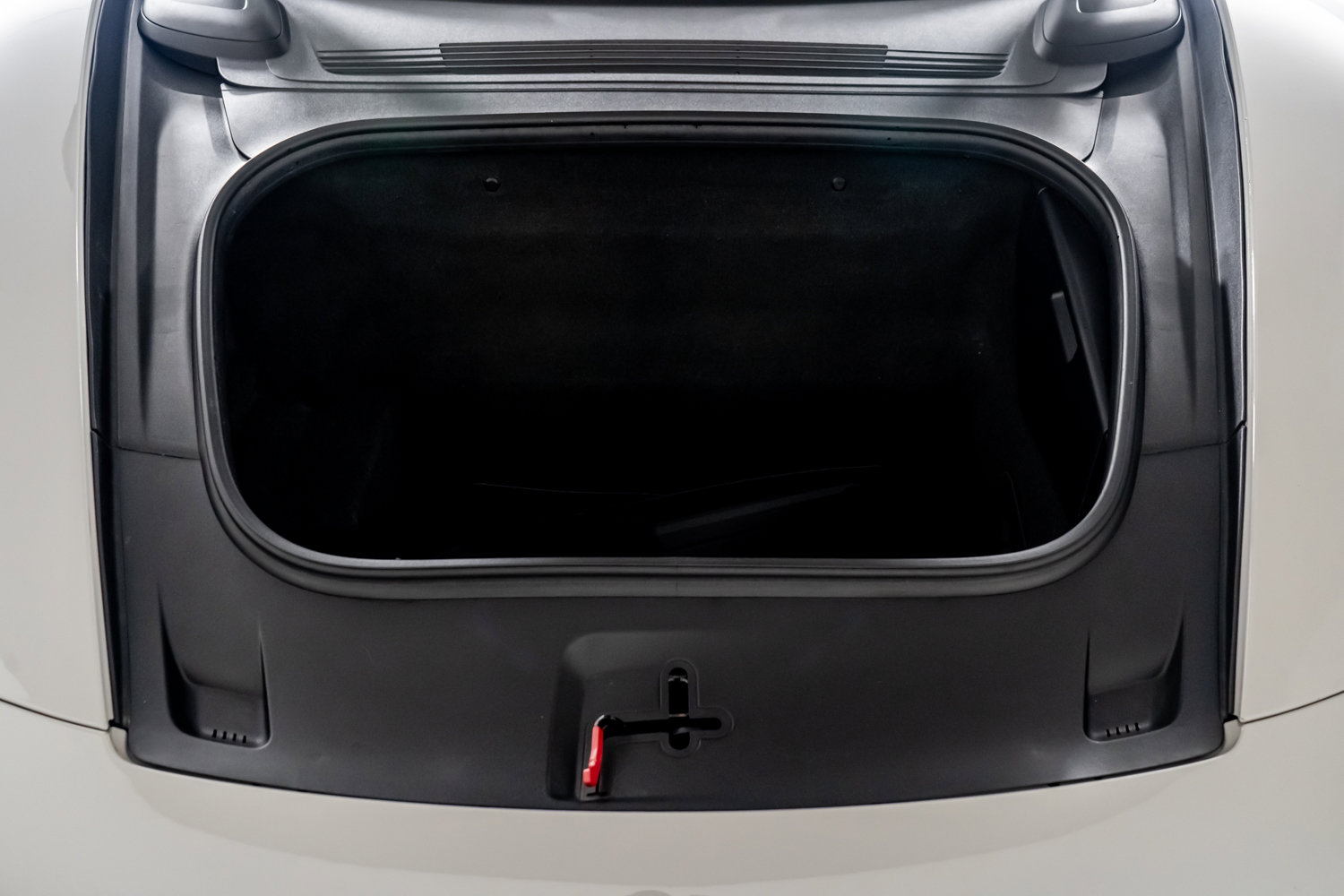 Used 2022 Porsche 911 Turbo image 54