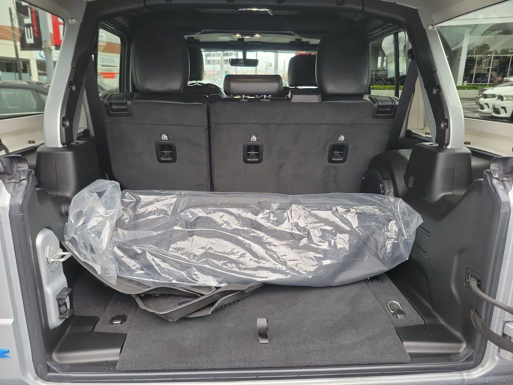 Used 2022 Jeep Wrangler Unlimited Rubicon 4xe w/ Cold Weather Group image 23