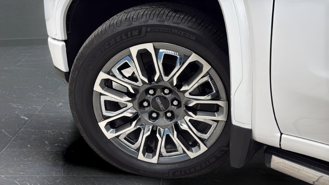 Used 2024 GMC Sierra 1500 Denali Ultimate AWD/4WD image 40